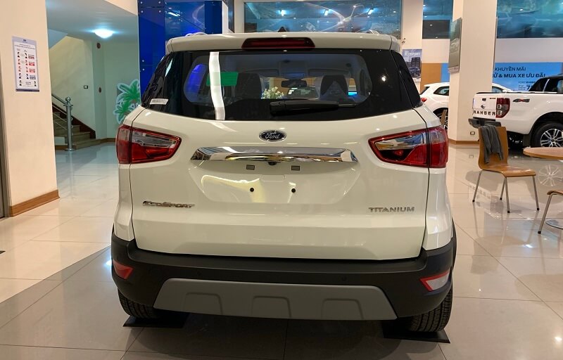 Hình Ảnh Ford Ecosport Titanium 1.5L 2023 2022 màu trắng tại Ford Thăng Long